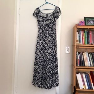 Chelsea & Theodore Maxi dress size L